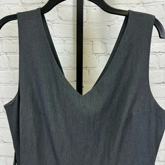 Loft Dark Gray V-Neck Wide Leg Jumpsuit Size 8 - Picture 3 of 6